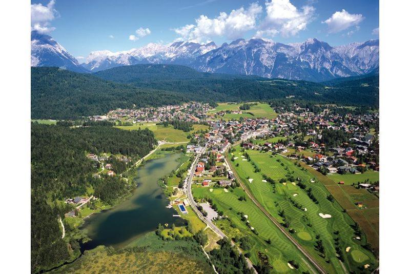 Haus Elisengrund Am Geigenbuehel - Chalet Prive ゼーフェルト・イン・チロル エクステリア 写真